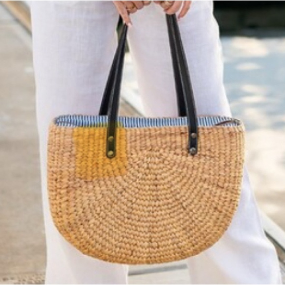 NWT Sea & Grass Caitlyn Woven Tote with Black Handles